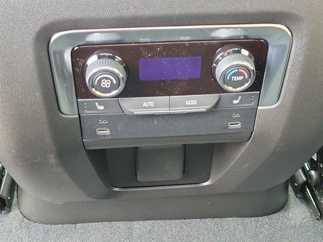 2026 Chevrolet Suburban 4WD High Country