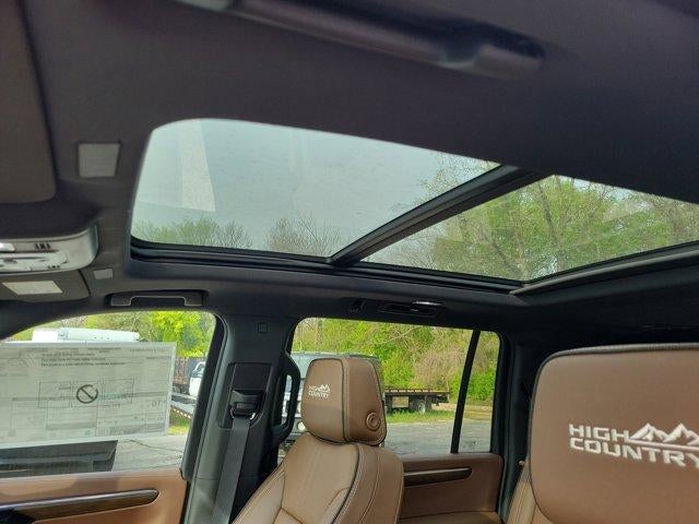 2026 Chevrolet Suburban 4WD High Country