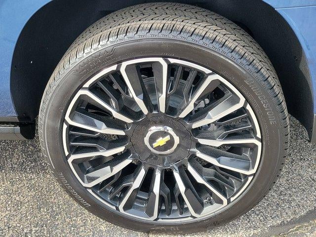 2026 Chevrolet Suburban 4WD High Country