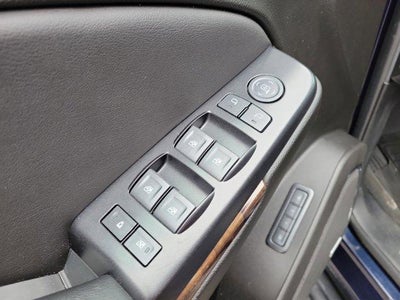 2020 Chevrolet Suburban 4WD LT