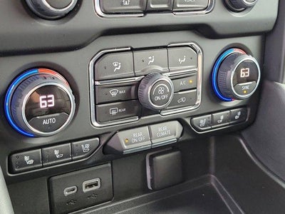 2022 Chevrolet Tahoe 4WD High Country