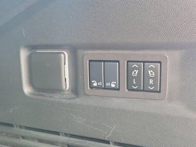 2024 Chevrolet Tahoe 4WD High Country