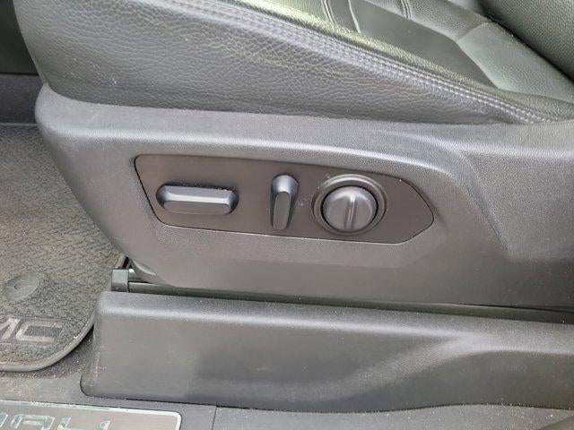 2021 GMC Sierra 2500 HD Crew Cab Standard Box 4-Wheel Drive Denali