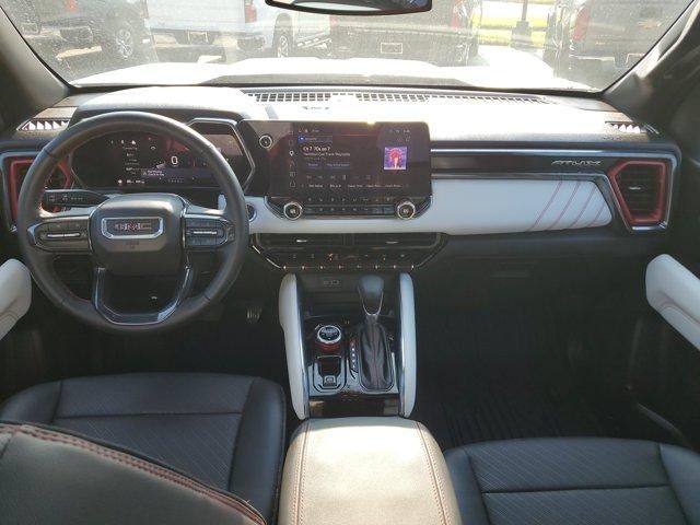 2025 GMC Canyon Crew Cab Short Box 4-Wheel Drive AT4