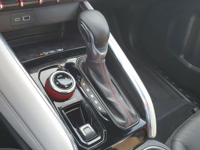2025 GMC Canyon Crew Cab Short Box 4-Wheel Drive AT4
