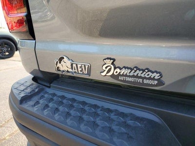 2025 GMC Canyon Crew Cab Short Box 4-Wheel Drive AT4