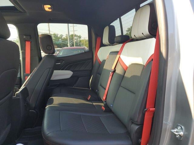 2025 GMC Canyon Crew Cab Short Box 4-Wheel Drive AT4