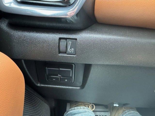 2023 GMC Canyon Crew Cab Short Box 4-Wheel Drive AT4