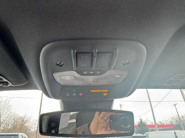 2023 GMC Canyon Crew Cab Short Box 4-Wheel Drive AT4