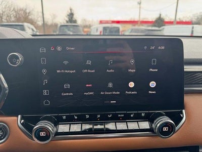 2023 GMC Canyon Crew Cab Short Box 4-Wheel Drive AT4