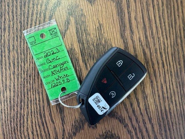 2023 GMC Canyon Crew Cab Short Box 4-Wheel Drive AT4