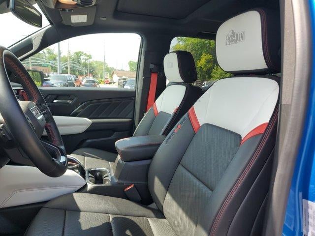 2024 GMC Canyon Crew Cab Short Box 4-Wheel Drive AT4X