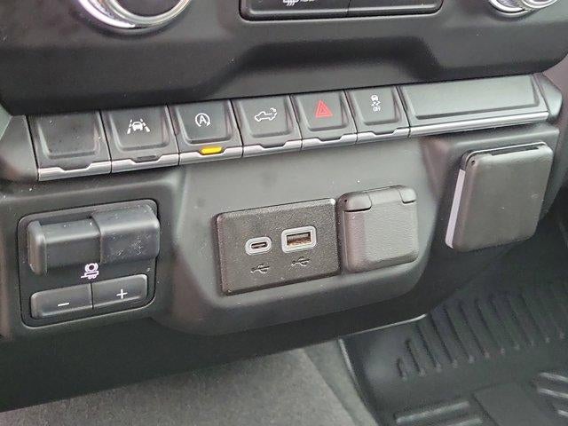 2023 GMC Sierra 1500 Double Cab Standard Box 4-Wheel Drive Pro