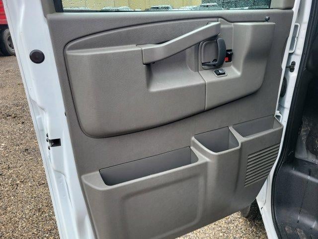 2024 GMC Savana Cargo 2500 2500 Regular Wheelbase Rear-Wheel Drive