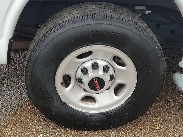 2024 GMC Savana Cargo 2500 2500 Regular Wheelbase Rear-Wheel Drive