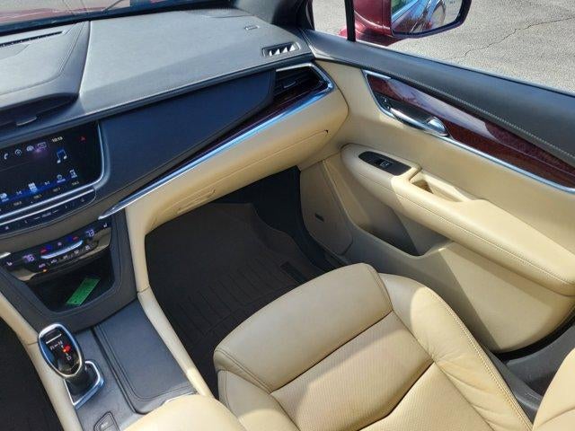 2017 Cadillac XT5 AWD 4dr Luxury