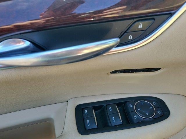 2017 Cadillac XT5 AWD 4dr Luxury