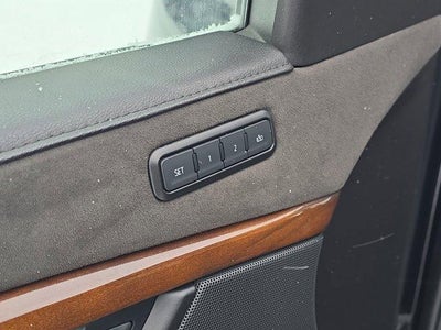 2020 Cadillac Escalade 4WD Luxury