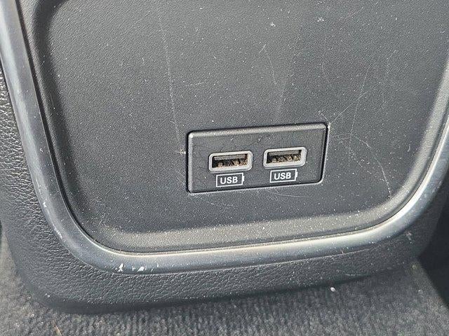 2023 Chrysler 300 Touring RWD