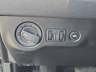 2023 Chrysler 300 Touring RWD