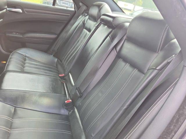 2015 Chrysler 300 4dr Sdn 300S AWD