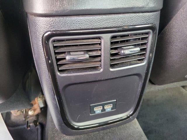 2015 Chrysler 300 4dr Sdn 300S AWD