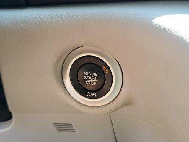 2024 Chrysler Pacifica Touring L FWD