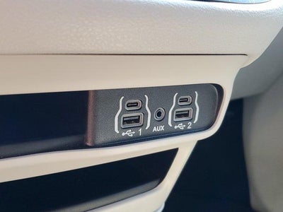 2024 Chrysler Pacifica Touring L FWD