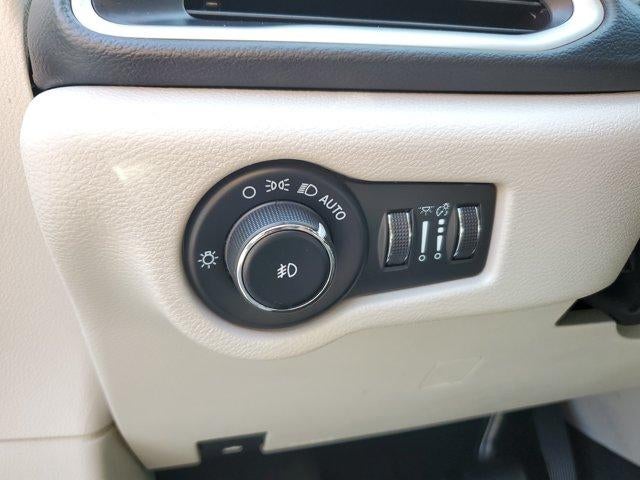 2023 Chrysler Pacifica Touring L FWD