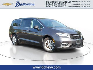 2023 Chrysler Pacifica Touring L FWD