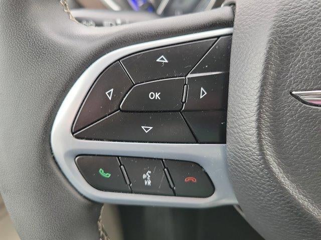 2023 Chrysler Voyager LX FWD