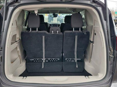 2023 Chrysler Voyager LX FWD