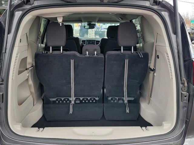 2023 Chrysler Voyager LX FWD