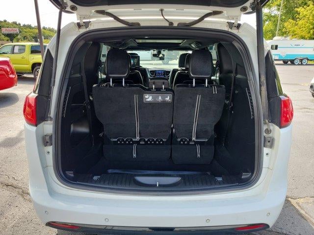 2018 Chrysler Pacifica Touring L Plus FWD