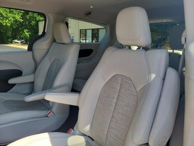 2018 Chrysler Pacifica Hybrid Touring Plus FWD