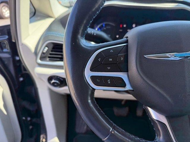 2021 Chrysler Pacifica Hybrid Touring L FWD