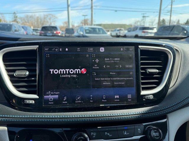 2021 Chrysler Pacifica Hybrid Touring L FWD