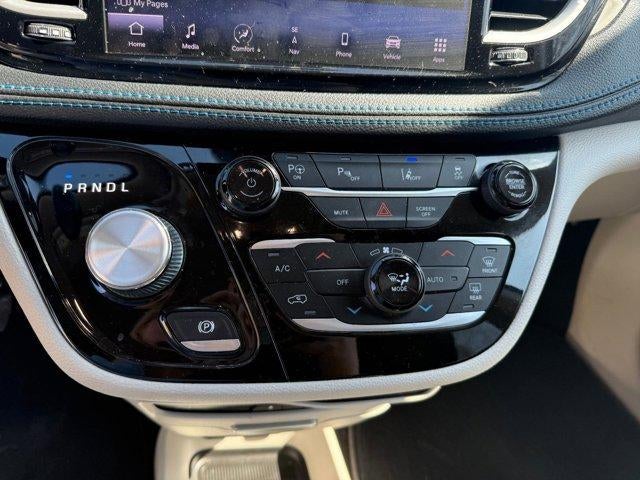 2021 Chrysler Pacifica Hybrid Touring L FWD