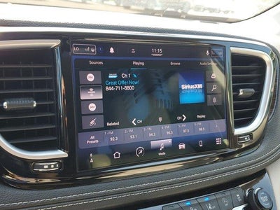 2021 Chrysler Pacifica Limited AWD