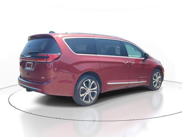 2023 Chrysler Pacifica Pinnacle AWD