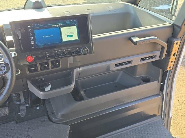 2025 Chevrolet BrightDrop 400 eAWD 400