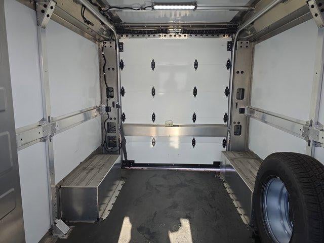 2025 Chevrolet BrightDrop 400 eAWD 400