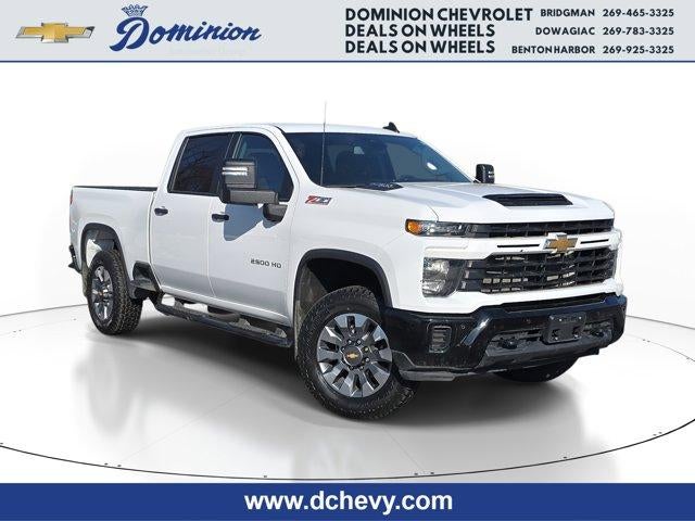 2025 Chevrolet Silverado 2500 HD Crew Cab Standard Box 4-Wheel Drive Custom