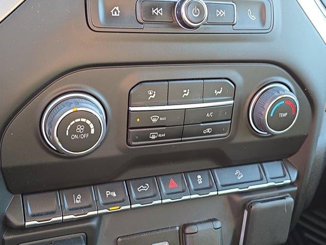 2025 Chevrolet Silverado 2500 HD Crew Cab Standard Box 4-Wheel Drive Custom