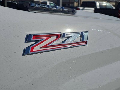 2025 Chevrolet Silverado 2500 HD Crew Cab Standard Box 4-Wheel Drive Custom