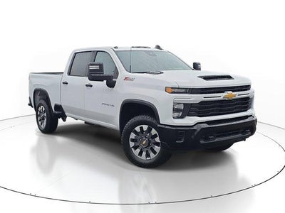 2026 Chevrolet Silverado 2500 HD Crew Cab Standard Box 4-Wheel Drive Custom