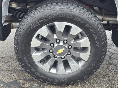 2026 Chevrolet Silverado 2500 HD Crew Cab Standard Box 4-Wheel Drive Custom