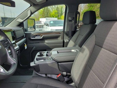 2026 Chevrolet Silverado 2500 HD Crew Cab Standard Box 4-Wheel Drive LT