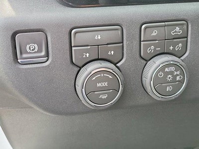 2026 Chevrolet Silverado 2500 HD Crew Cab Standard Box 4-Wheel Drive LT