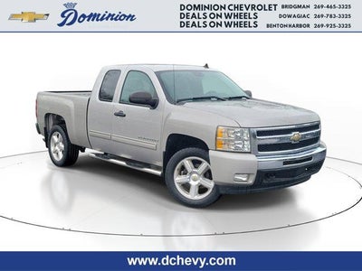 2009 Chevrolet Silverado 1500 Extended Cab Short Box 2-Wheel Drive LT